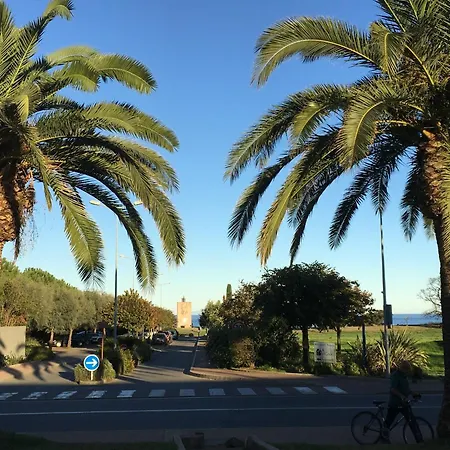 Charming Villa In Poggio Mezzana Near Beach *