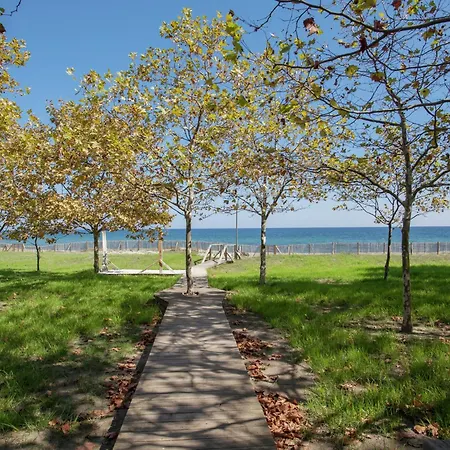 Charming Villa In Poggio Mezzana Near Beach Villa *