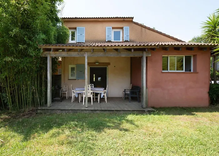 فيلة Charming Villa In Poggio Mezzana Near Beach سانتا لوسيا دى مورياني