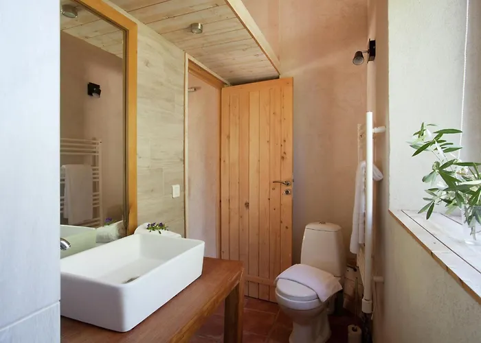 Charming Villa In Poggio Mezzana Near Beach فيلة سانتا لوسيا دى مورياني