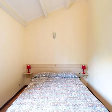 Charming Villa In Poggio Mezzana Near Beach Villa Santa-Lucia-di-Moriani