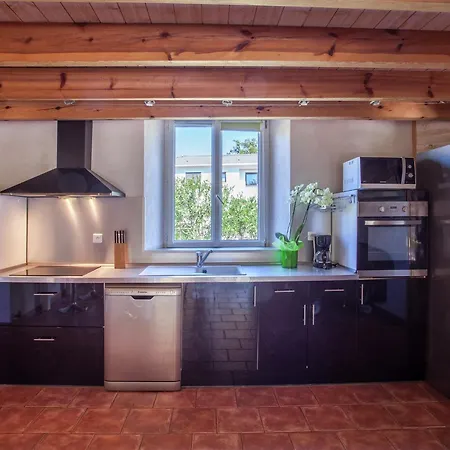 Charming Villa In Poggio Mezzana Near Beach Santa-Lucia-di-Moriani