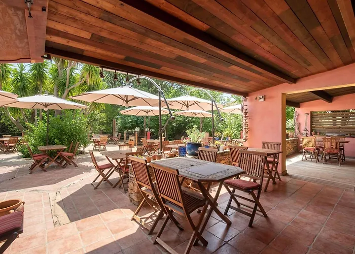 Villa Charming Villa In Poggio Mezzana Near Beach