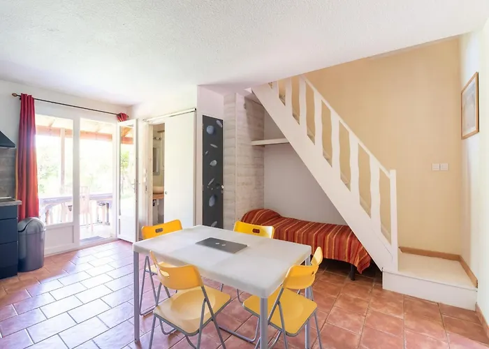 Charming Villa In Poggio Mezzana Near Beach Villa *