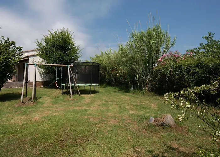 Charming Villa In Poggio Mezzana Near Beach Villa